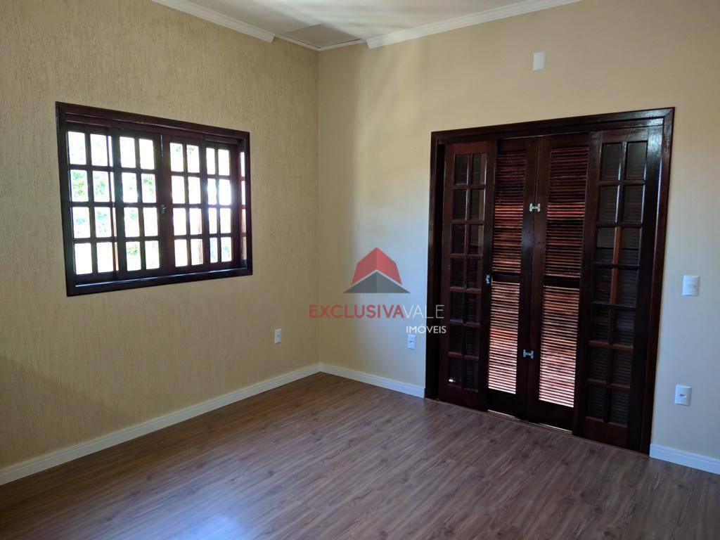 Casa à venda e aluguel com 3 quartos, 310m² - Foto 17