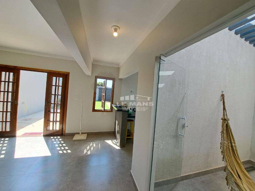 Casa à venda com 2 quartos, 75m² - Foto 5