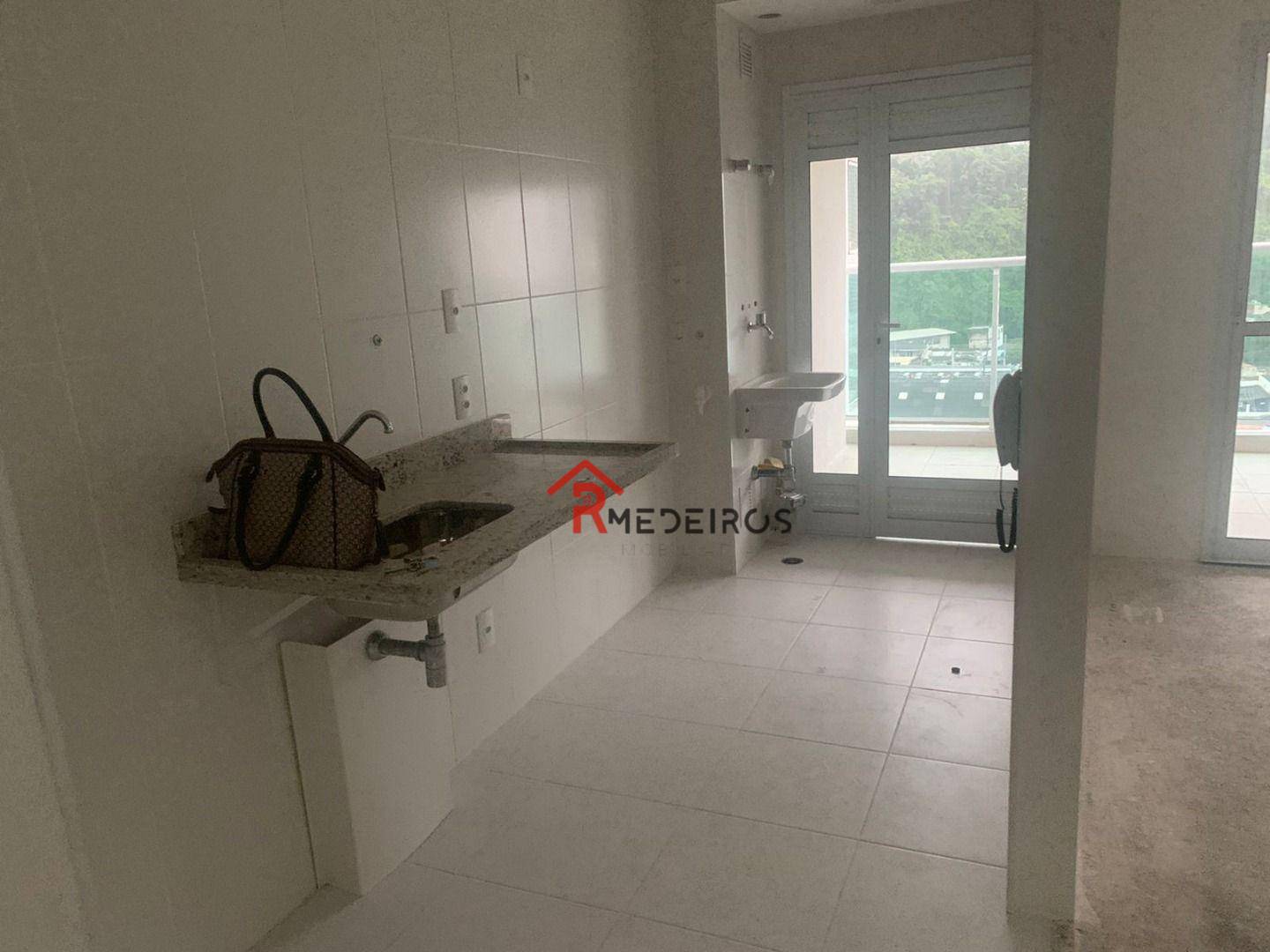 Apartamento à venda com 2 quartos, 66m² - Foto 8