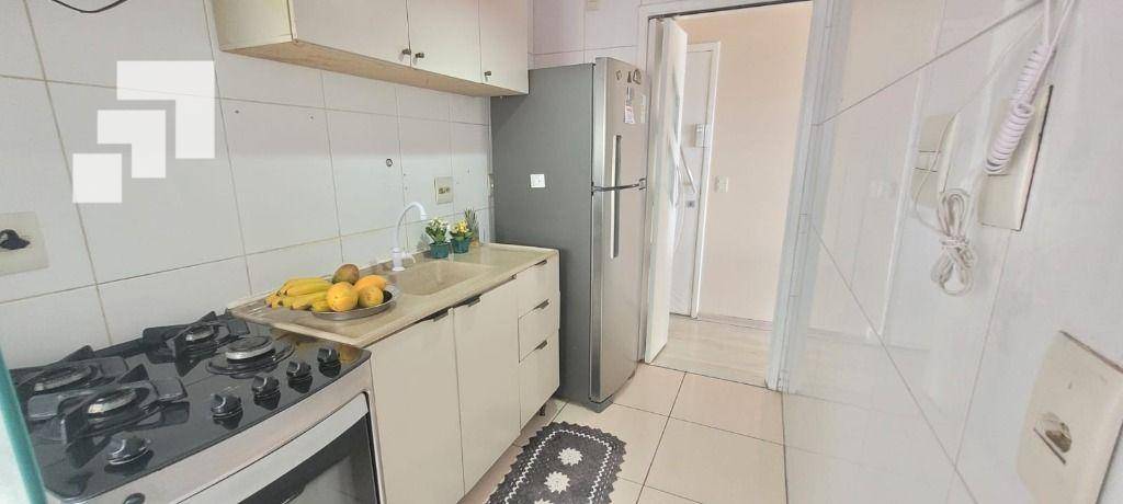 Apartamento à venda com 2 quartos, 62m² - Foto 8