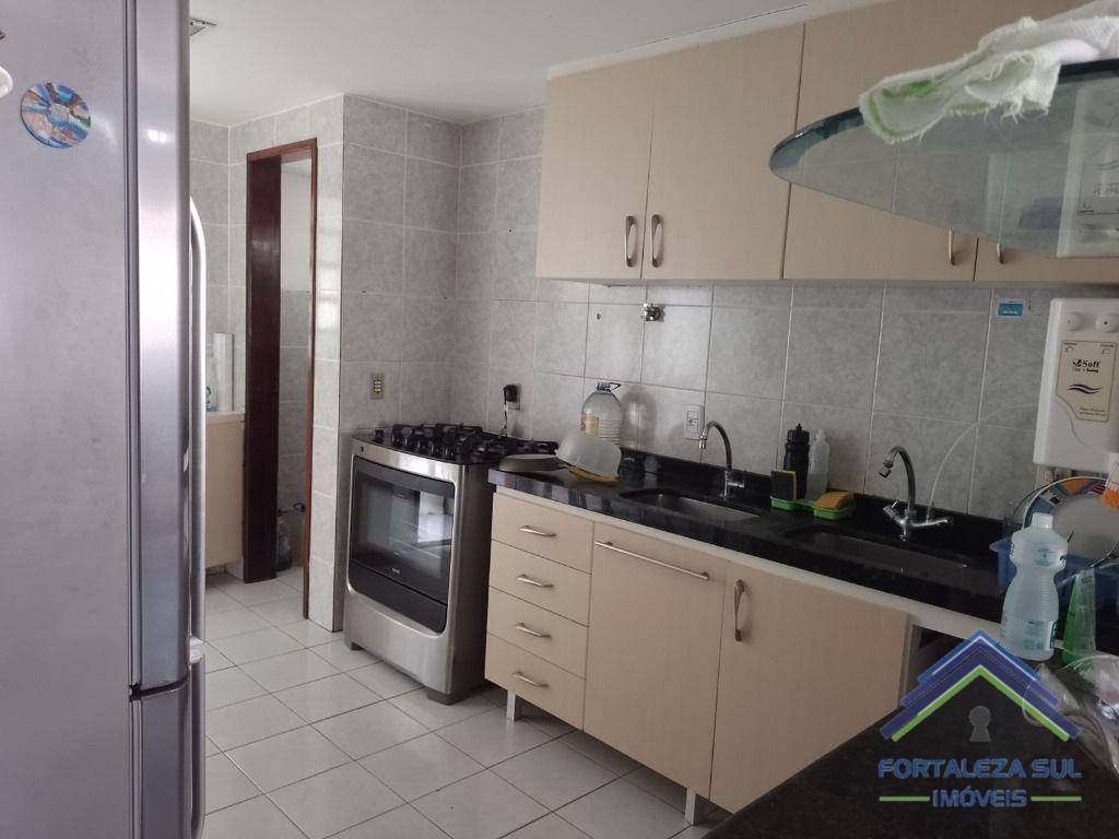 Casa à venda com 3 quartos, 174m² - Foto 18