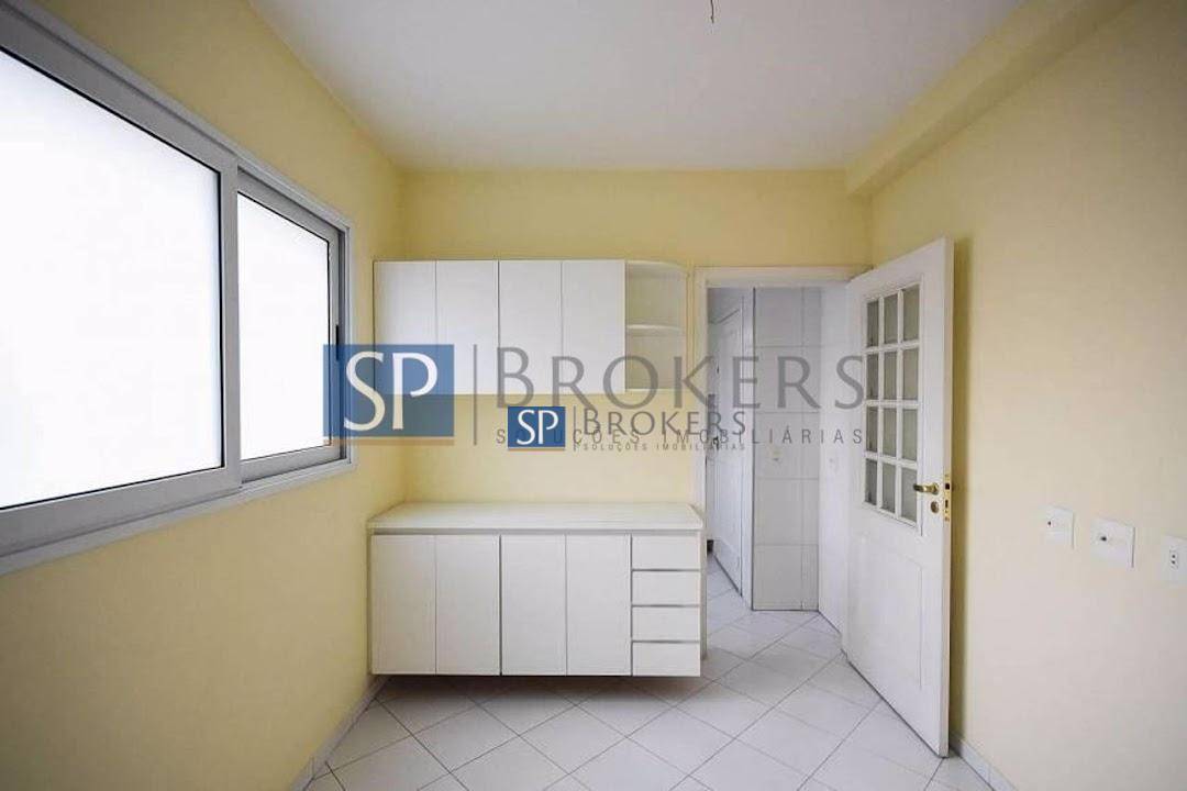 Apartamento para alugar com 4 quartos, 360m² - Foto 11