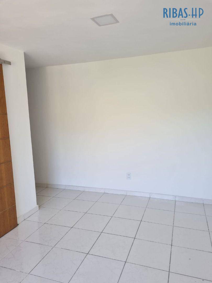 Apartamento para alugar com 2 quartos, 78m² - Foto 3