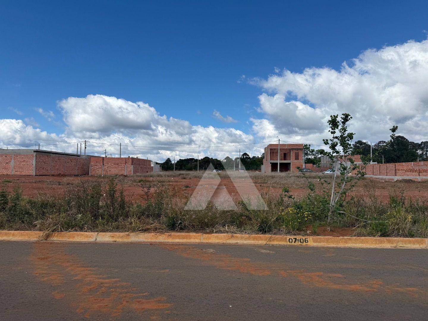 Terreno, 200 m² - Foto 1