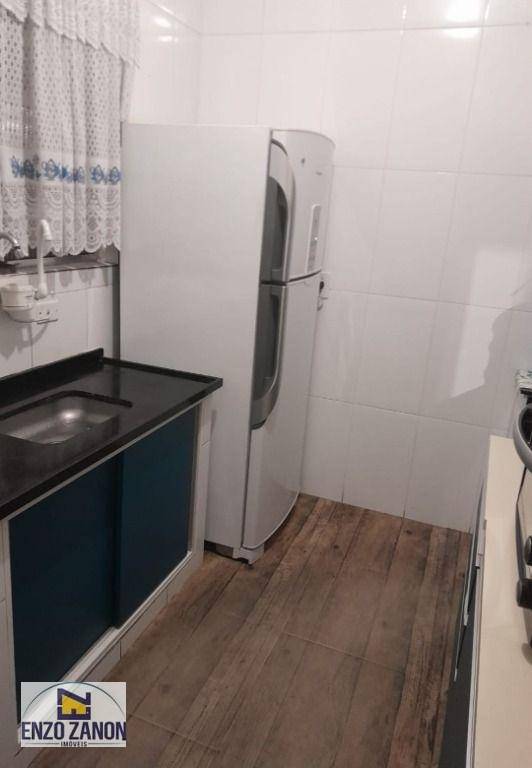 Apartamento à venda com 2 quartos, 64m² - Foto 6