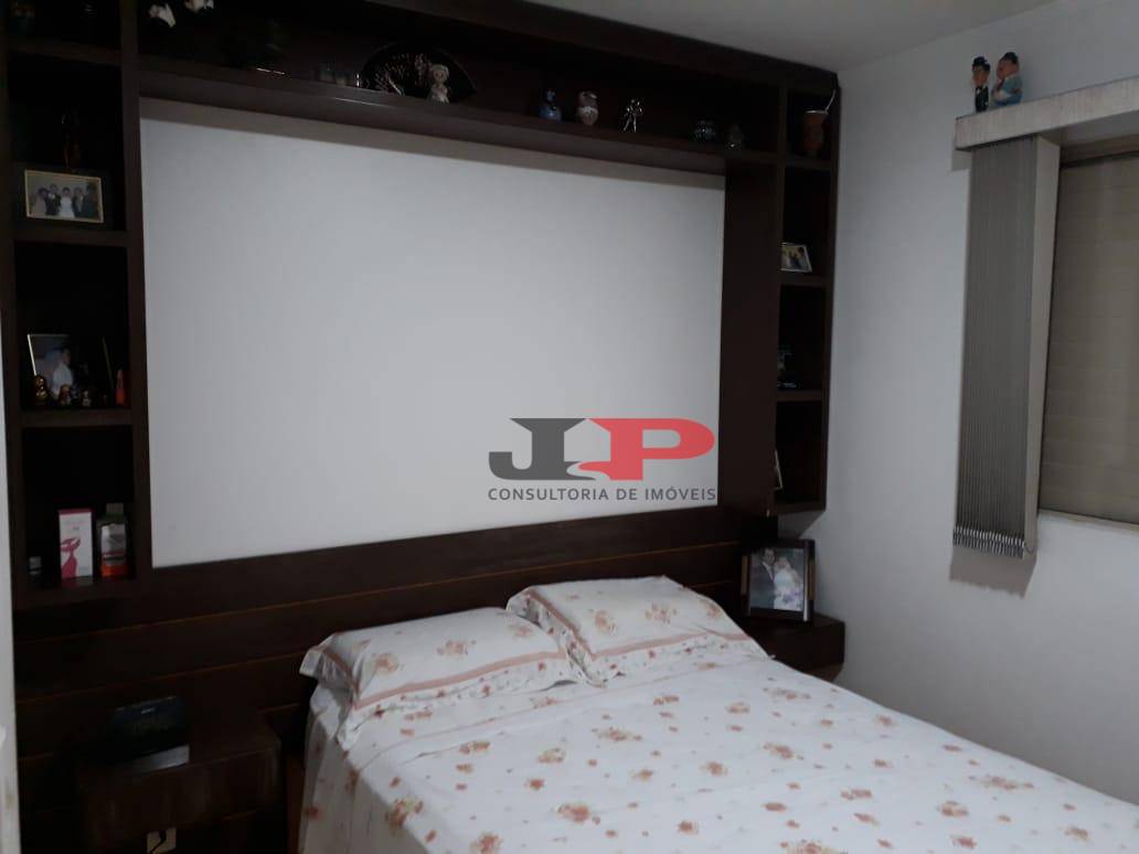 Apartamento à venda com 3 quartos, 75m² - Foto 10