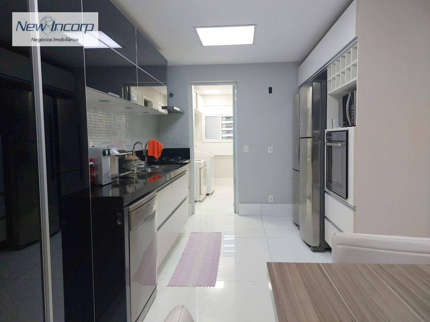 Apartamento à venda e aluguel com 4 quartos, 250m² - Foto 17