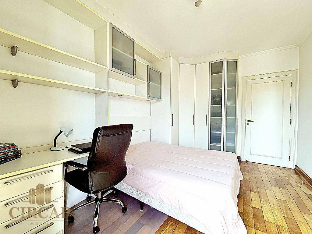 Apartamento à venda com 4 quartos, 258m² - Foto 28