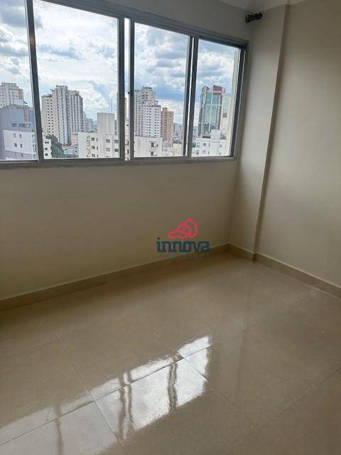 Apartamento à venda com 2 quartos, 69m² - Foto 1