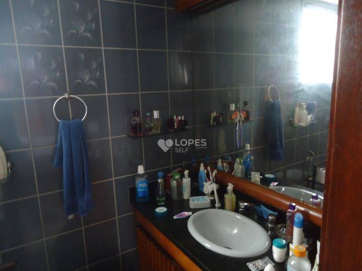 Apartamento à venda com 4 quartos, 184m² - Foto 26