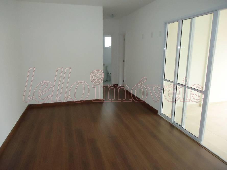 Apartamento para alugar com 2 quartos, 73m² - Foto 2