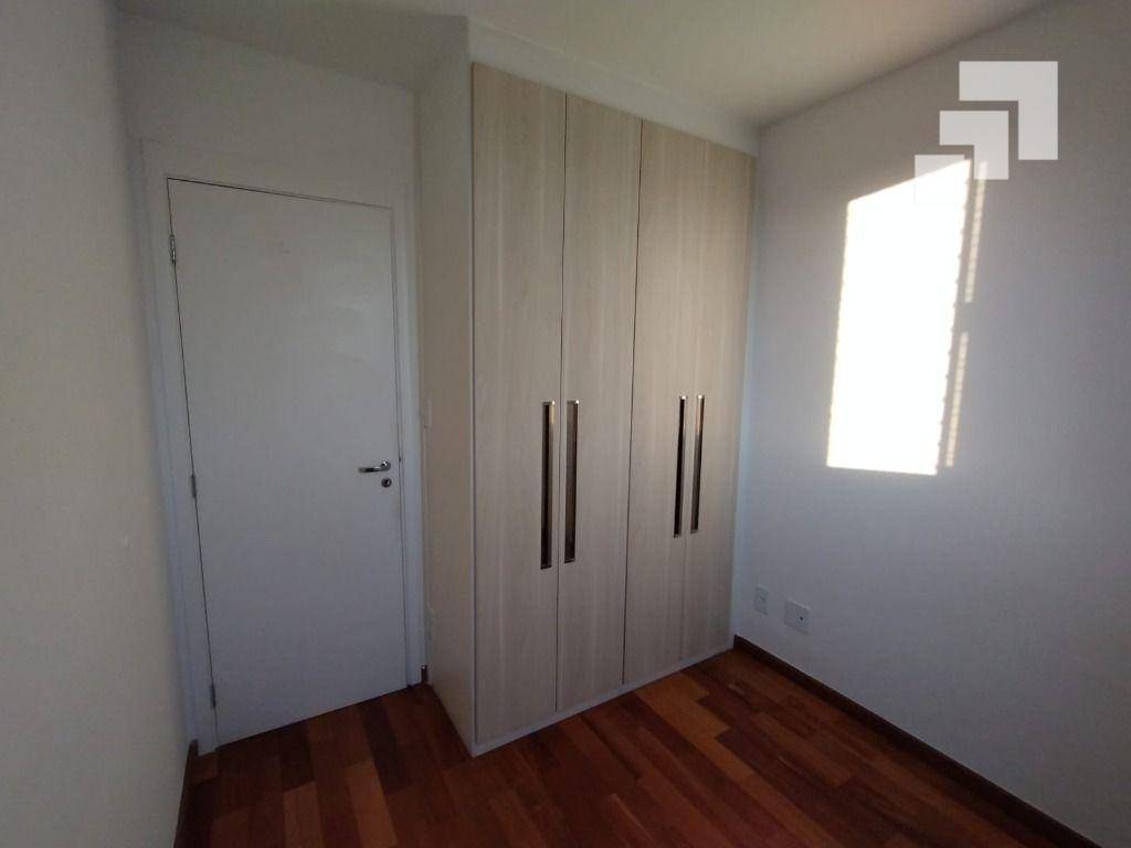 Apartamento para alugar com 3 quartos, 70m² - Foto 16
