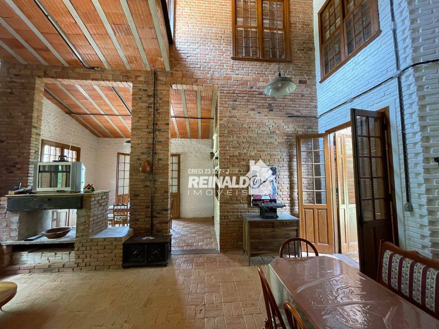 Casa de Condomínio à venda com 3 quartos, 400m² - Foto 8