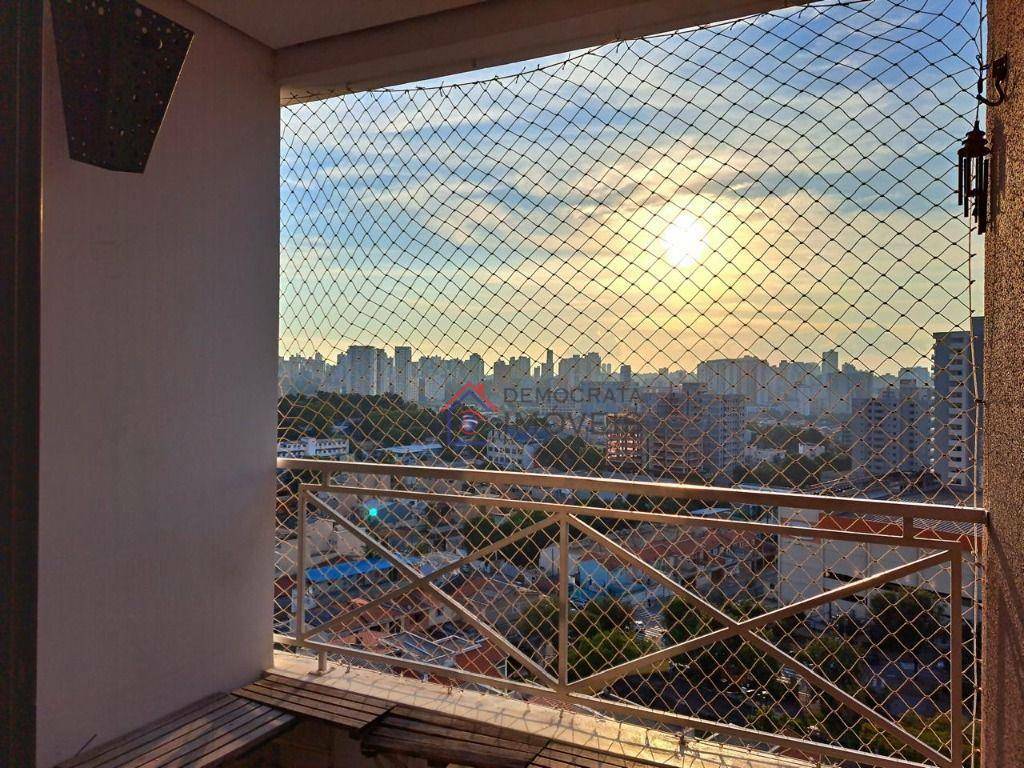 Apartamento à venda com 2 quartos, 70m² - Foto 5