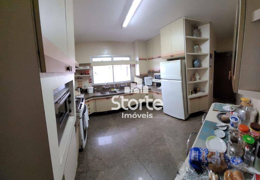 Apartamento à venda com 5 quartos, 286m² - Foto 7