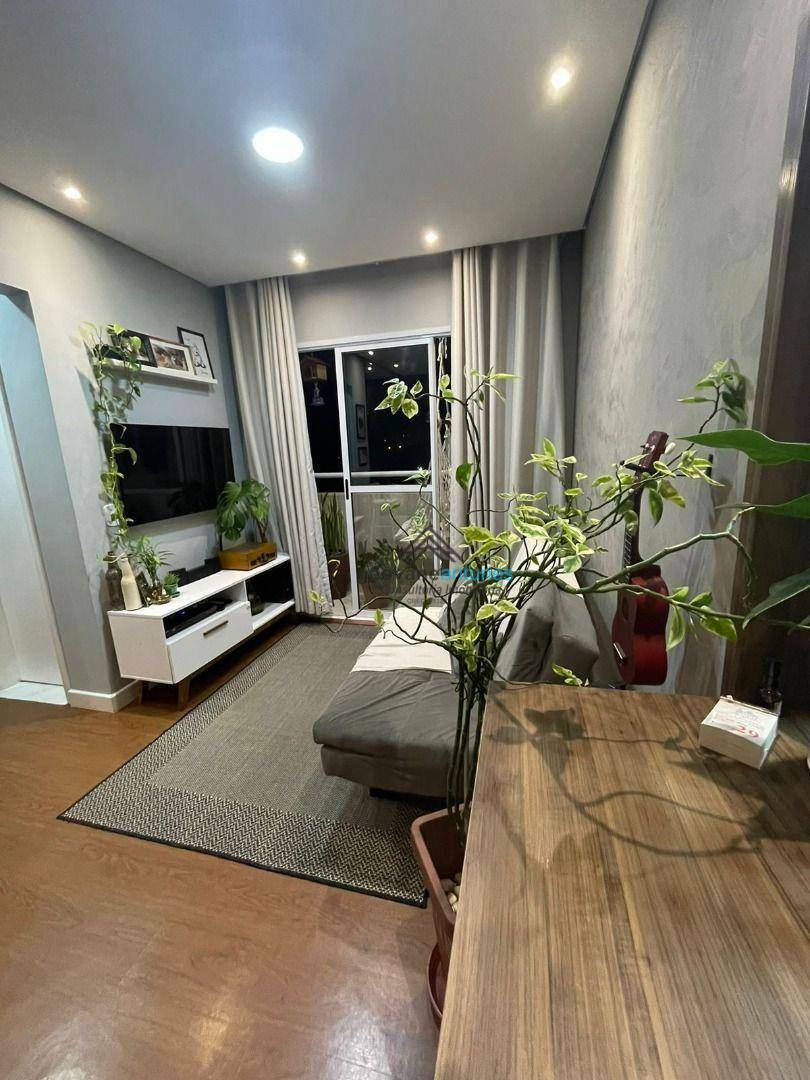 Apartamento à venda com 2 quartos, 52m² - Foto 9