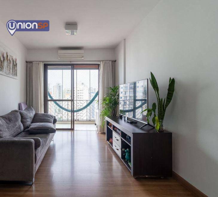 Apartamento à venda com 3 quartos, 140m² - Foto 3