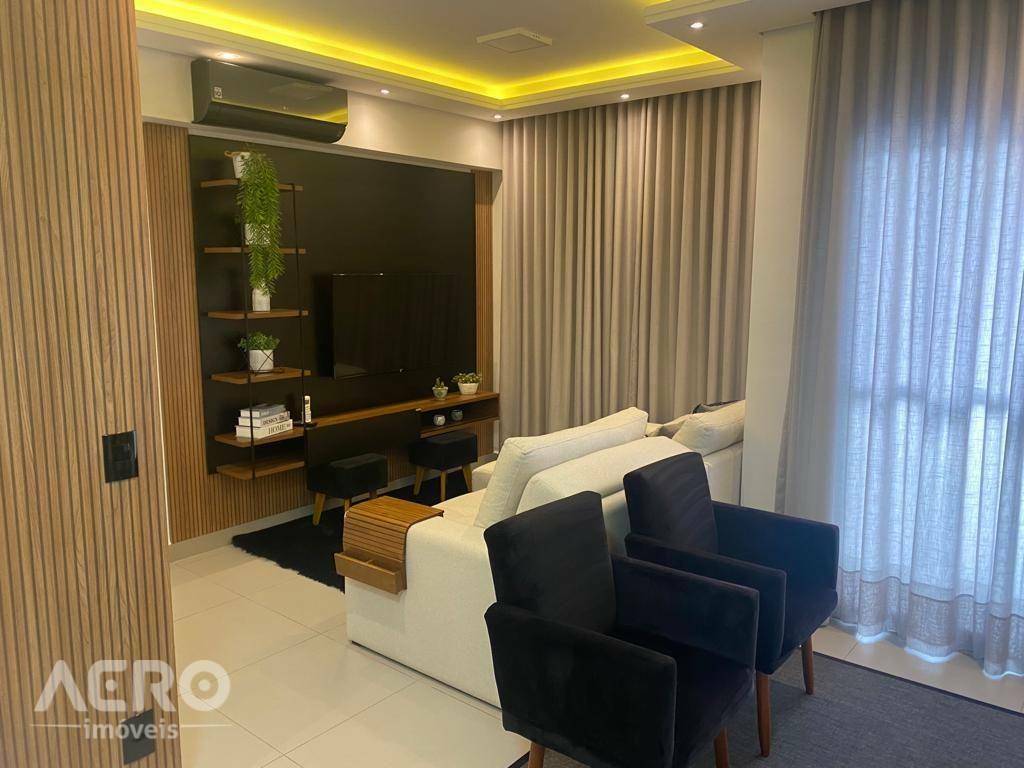 Apartamento à venda com 2 quartos, 70m² - Foto 24