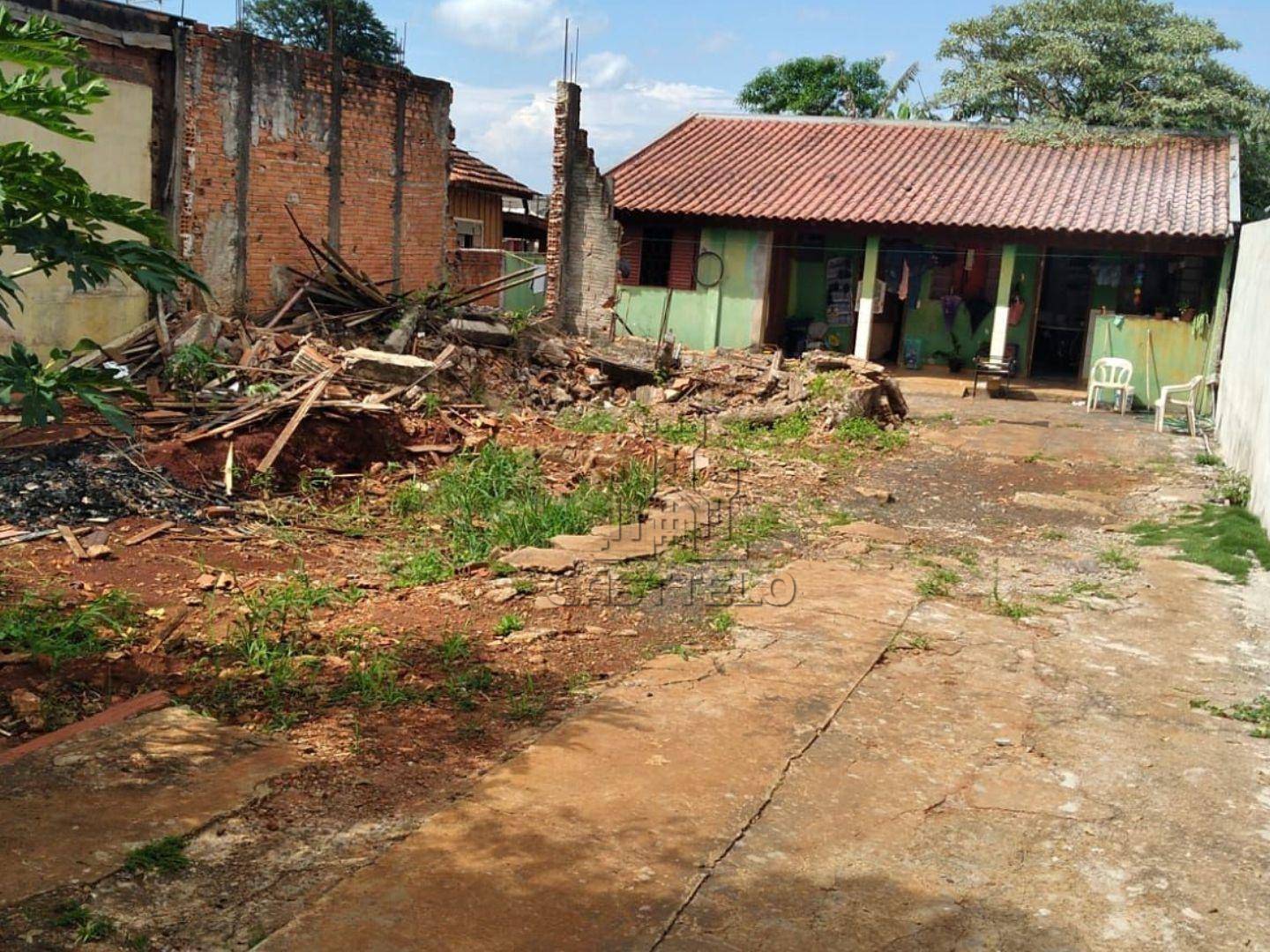 Casa, 1 quarto, 40 m² - Foto 1