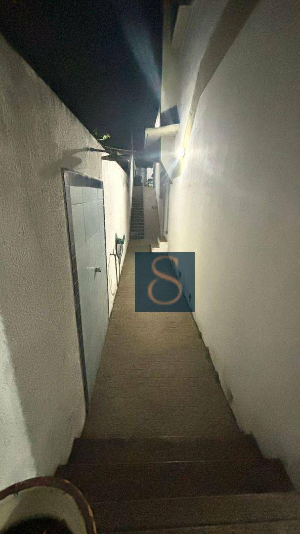 Sobrado à venda com 3 quartos, 450m² - Foto 5