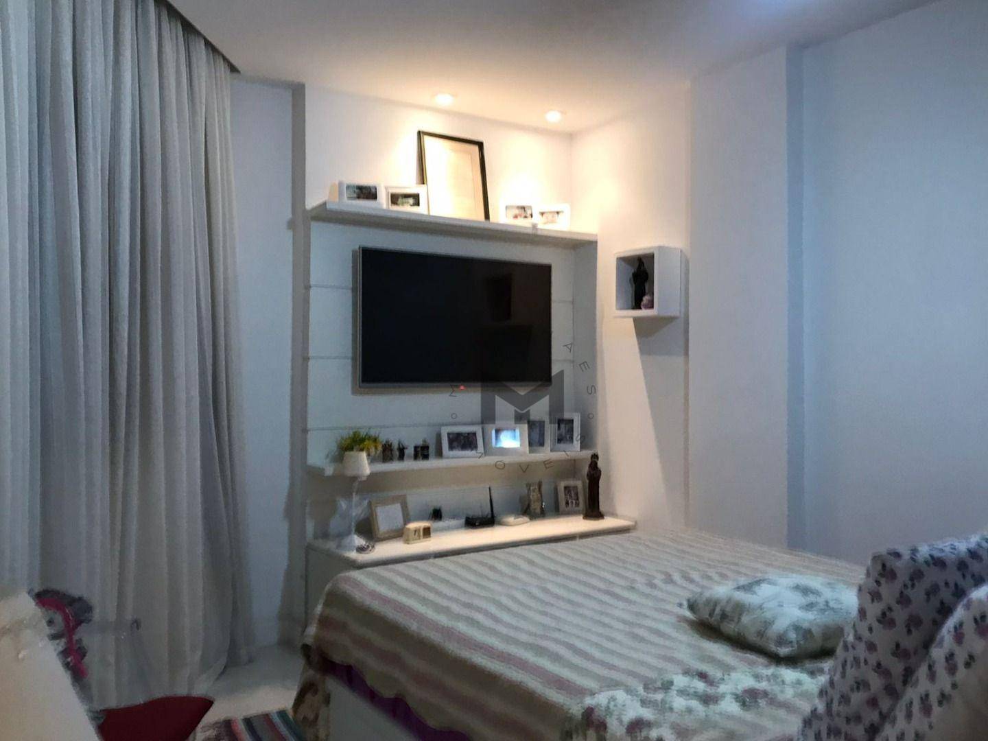 Apartamento à venda com 2 quartos, 85m² - Foto 15