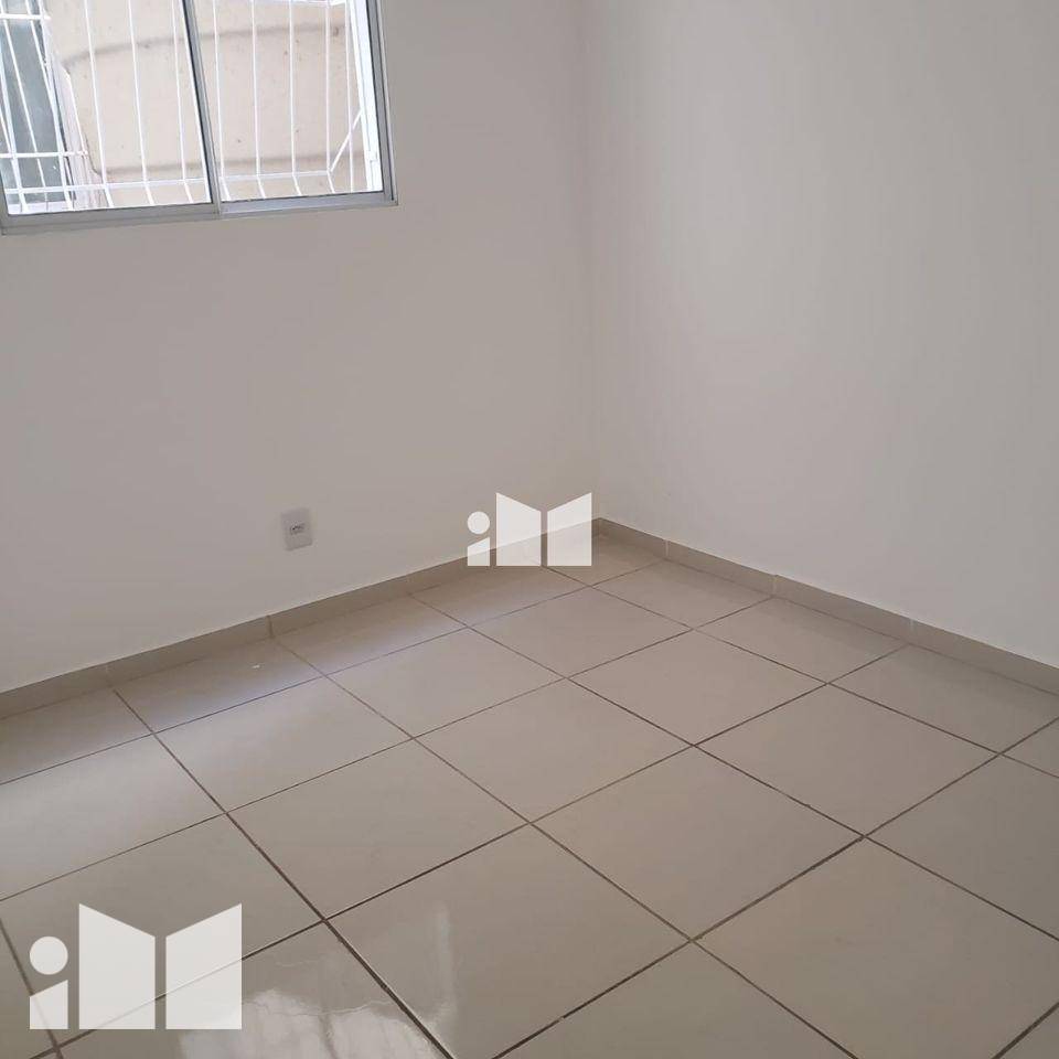 Apartamento à venda com 2 quartos, 45m² - Foto 3