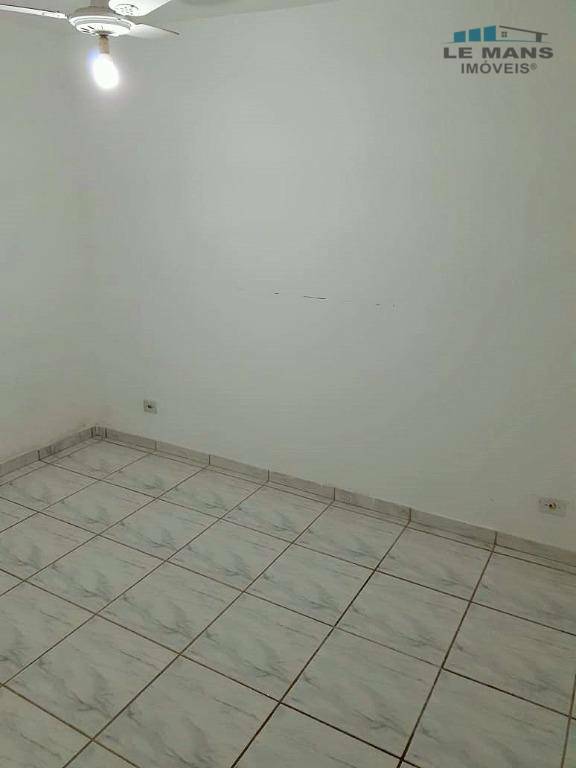 Apartamento à venda com 2 quartos, 88m² - Foto 14