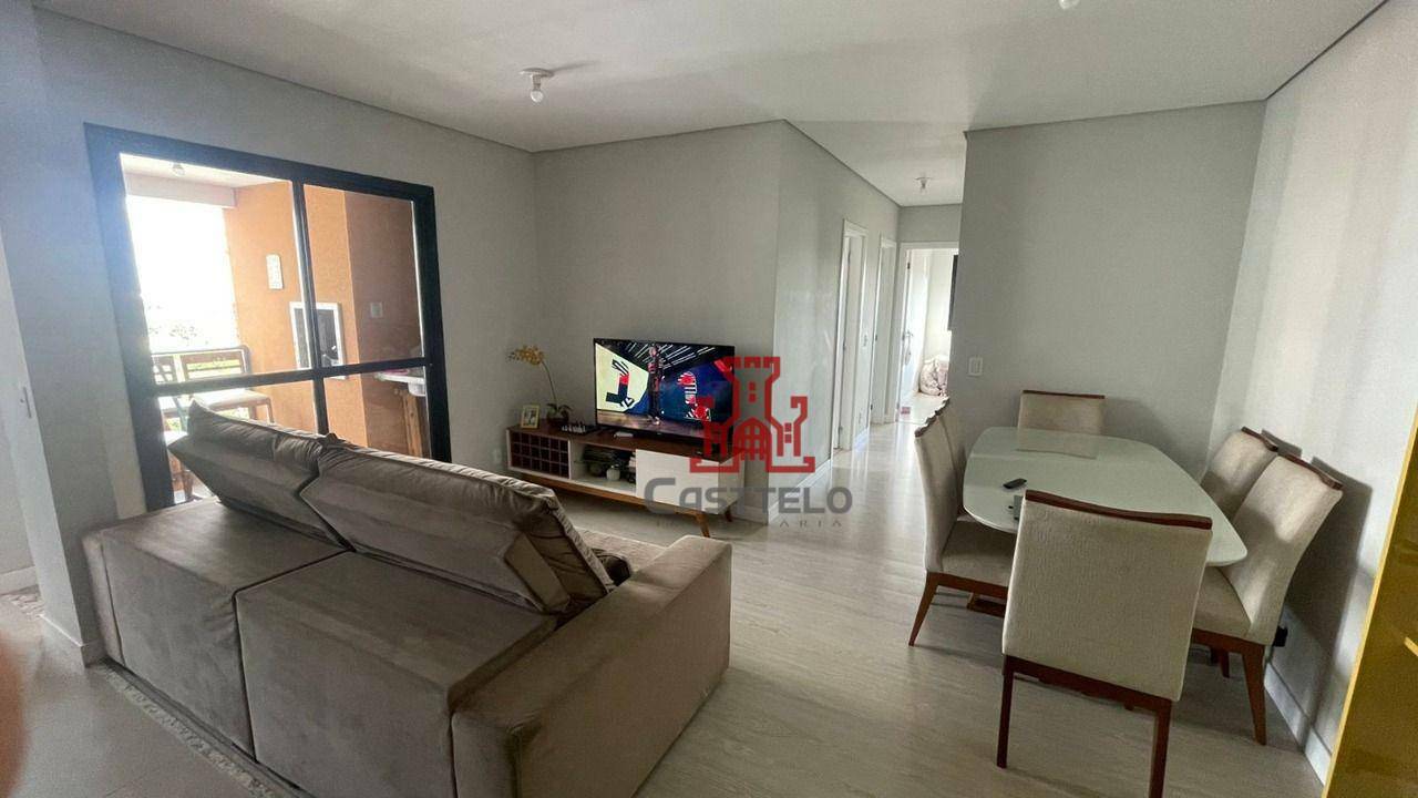 Apartamento à venda com 3 quartos, 81m² - Foto 1