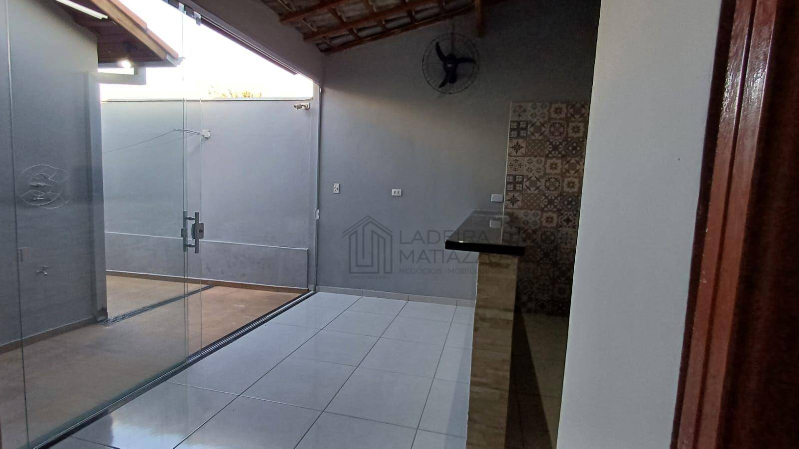 Casa à venda com 2 quartos, 107m² - Foto 15