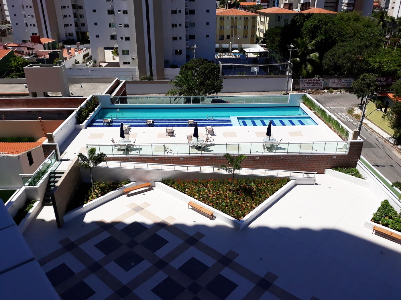 Apartamento à venda com 3 quartos, 78m² - Foto 2