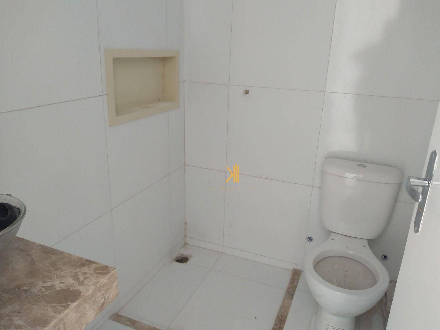 Casa à venda com 3 quartos, 90m² - Foto 12