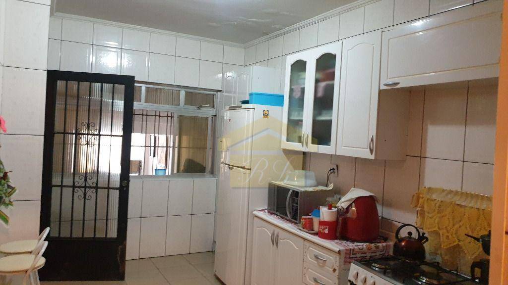 Sobrado à venda com 6 quartos, 350m² - Foto 31