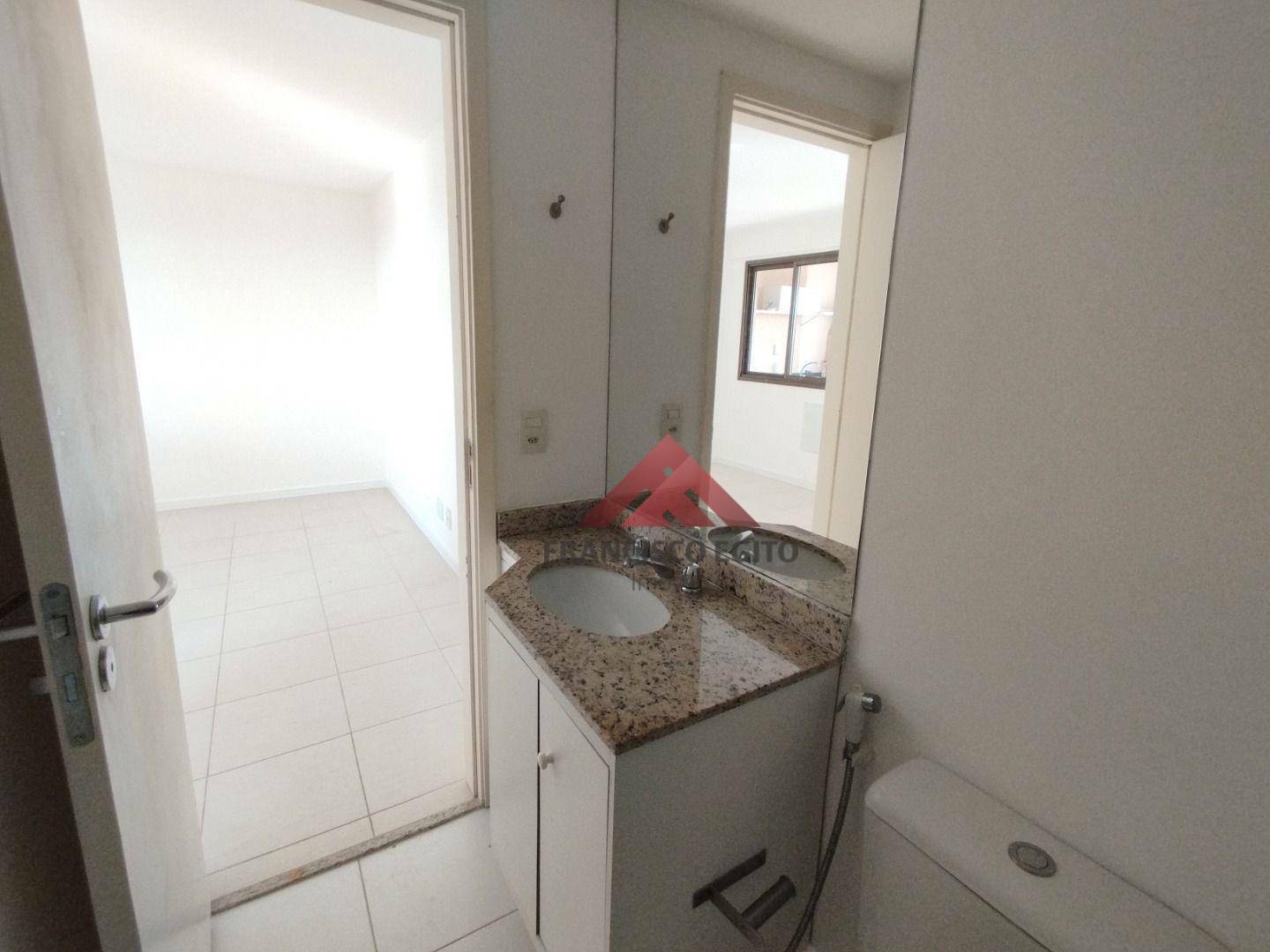 Apartamento à venda com 3 quartos, 130m² - Foto 17