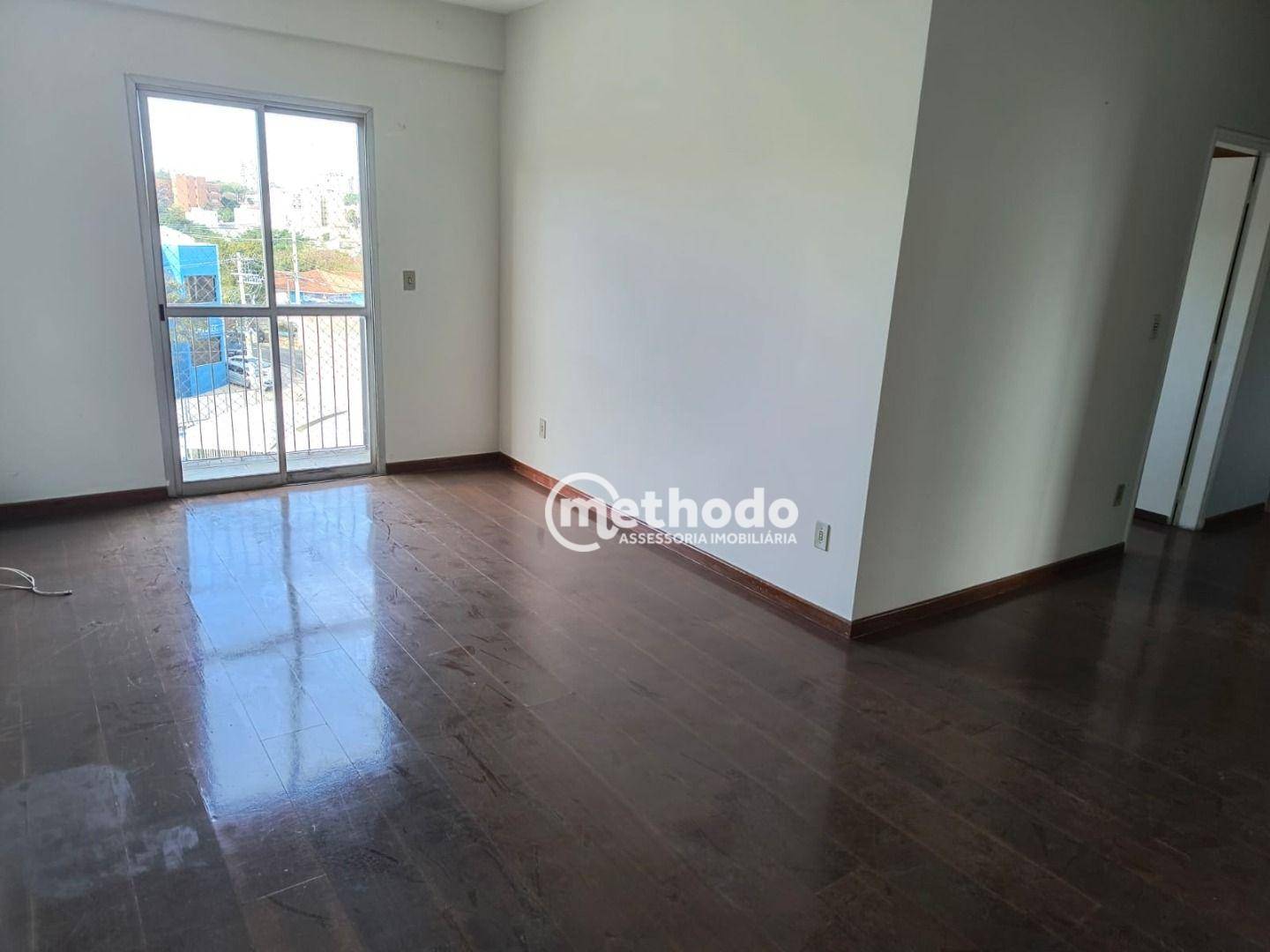 Apartamento à venda com 2 quartos, 70m² - Foto 5