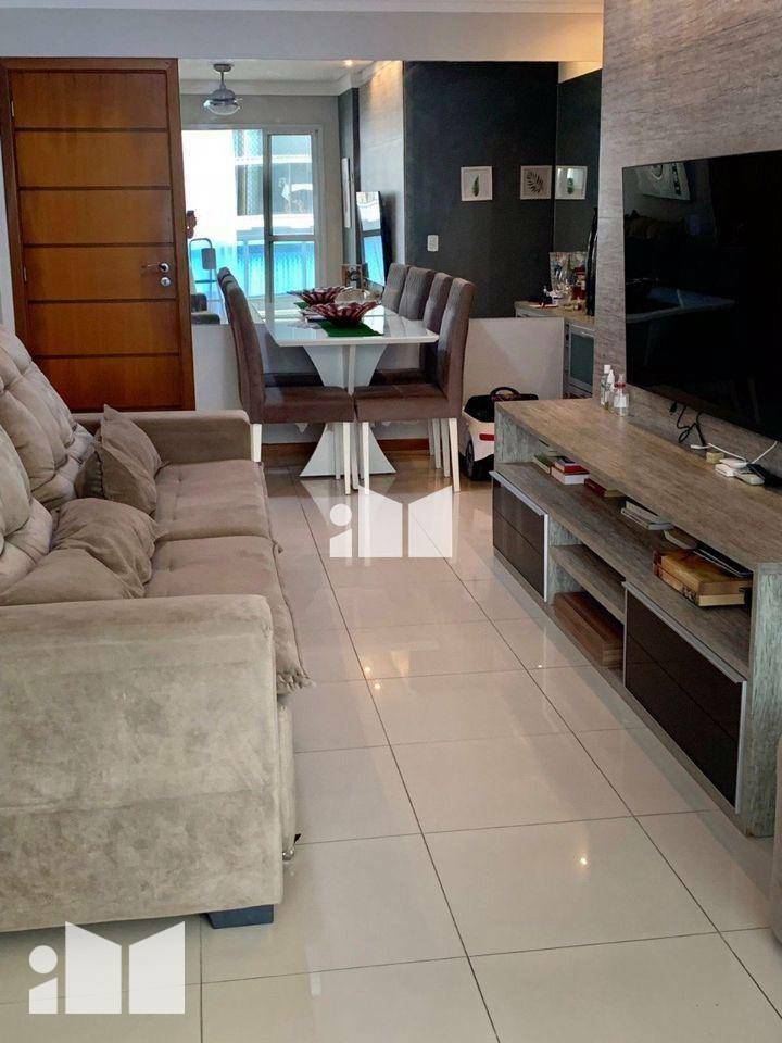 Apartamento à venda com 2 quartos, 85m² - Foto 9