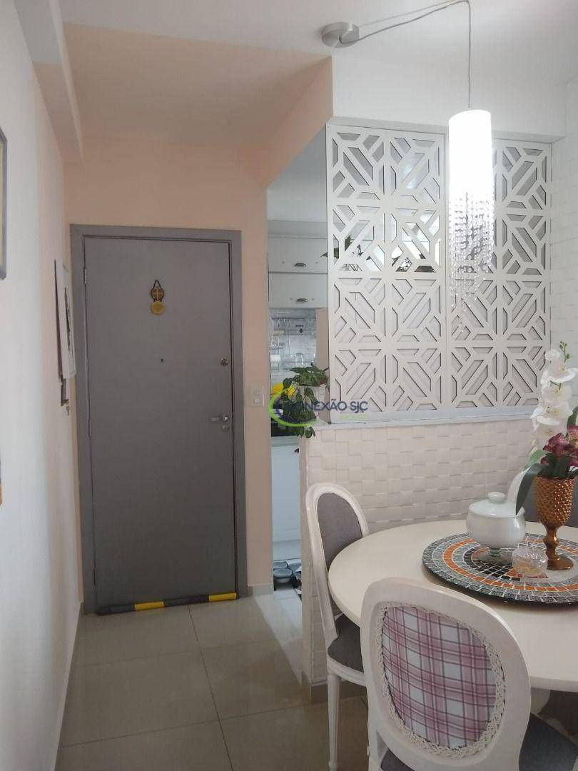 Apartamento à venda com 2 quartos, 60m² - Foto 7