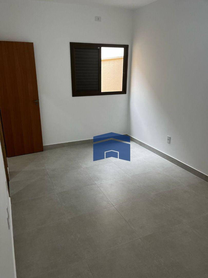 Casa à venda com 3 quartos, 73m² - Foto 13