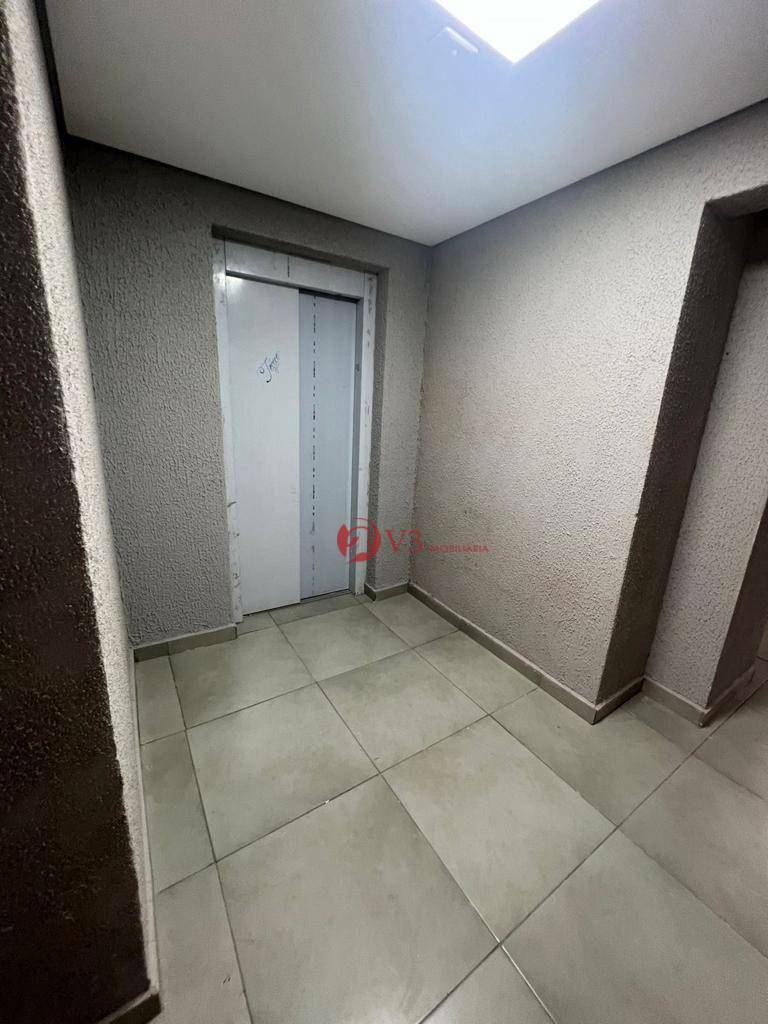 Apartamento à venda com 1 quarto, 35m² - Foto 1