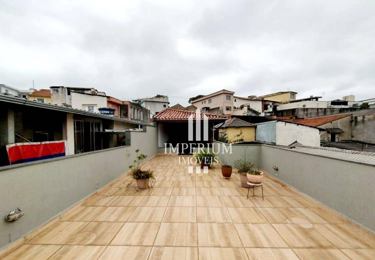 Sobrado à venda e aluguel com 3 quartos, 180m² - Foto 14