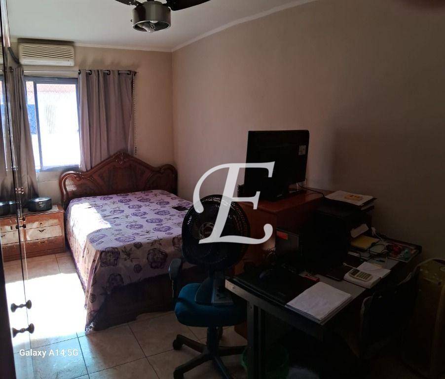 Apartamento à venda com 2 quartos, 69m² - Foto 5