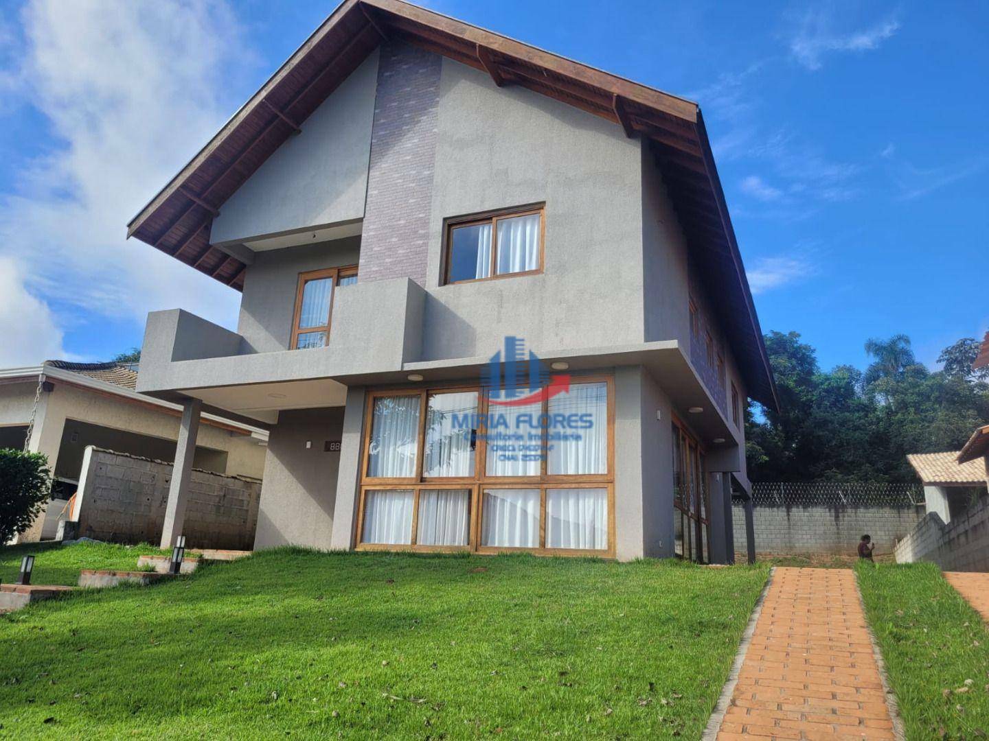 Casa de Condomínio à venda com 3 quartos, 248m² - Foto 1