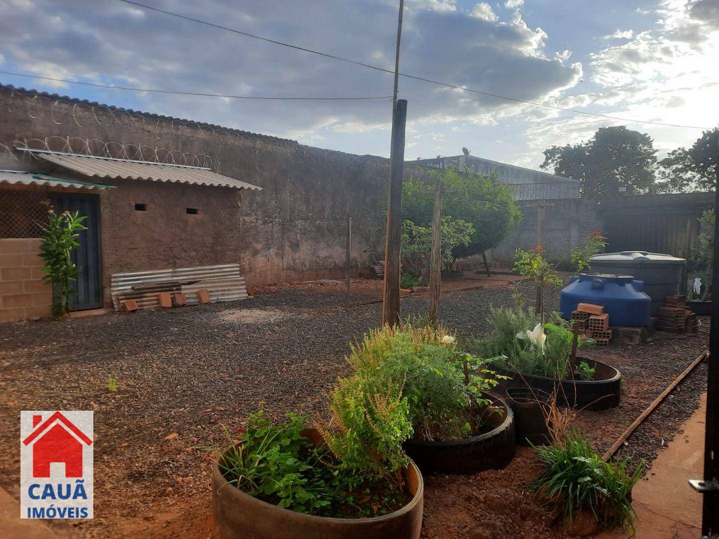 Casa à venda com 2 quartos, 360M2 - Foto 4