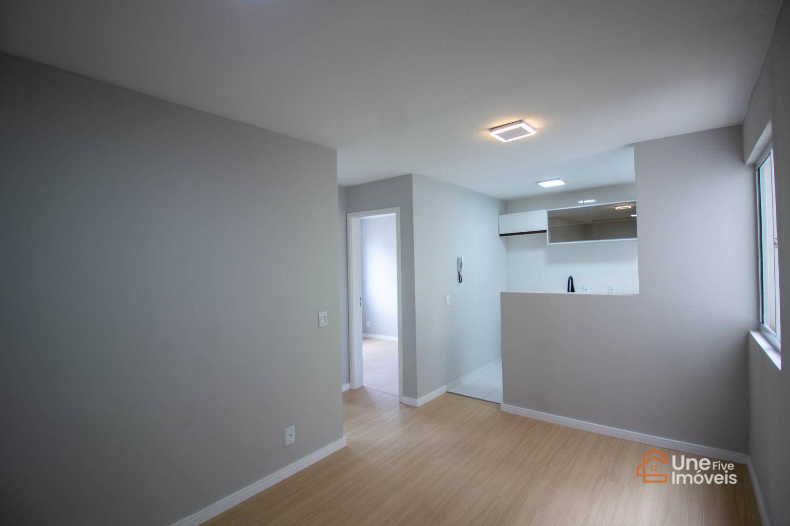 Apartamento à venda com 2 quartos, 40m² - Foto 3