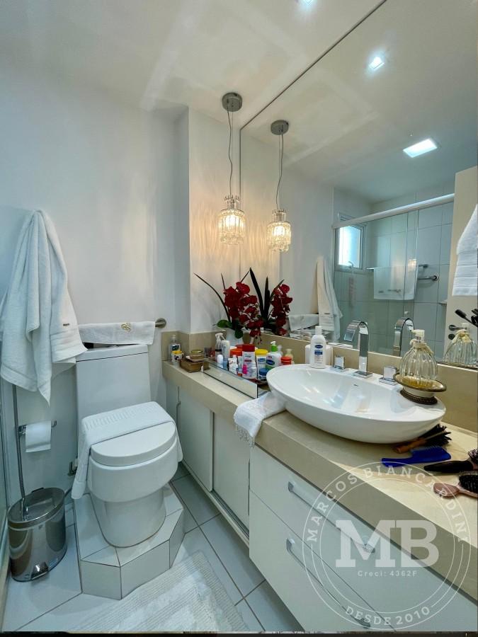 Apartamento à venda com 3 quartos, 121m² - Foto 16