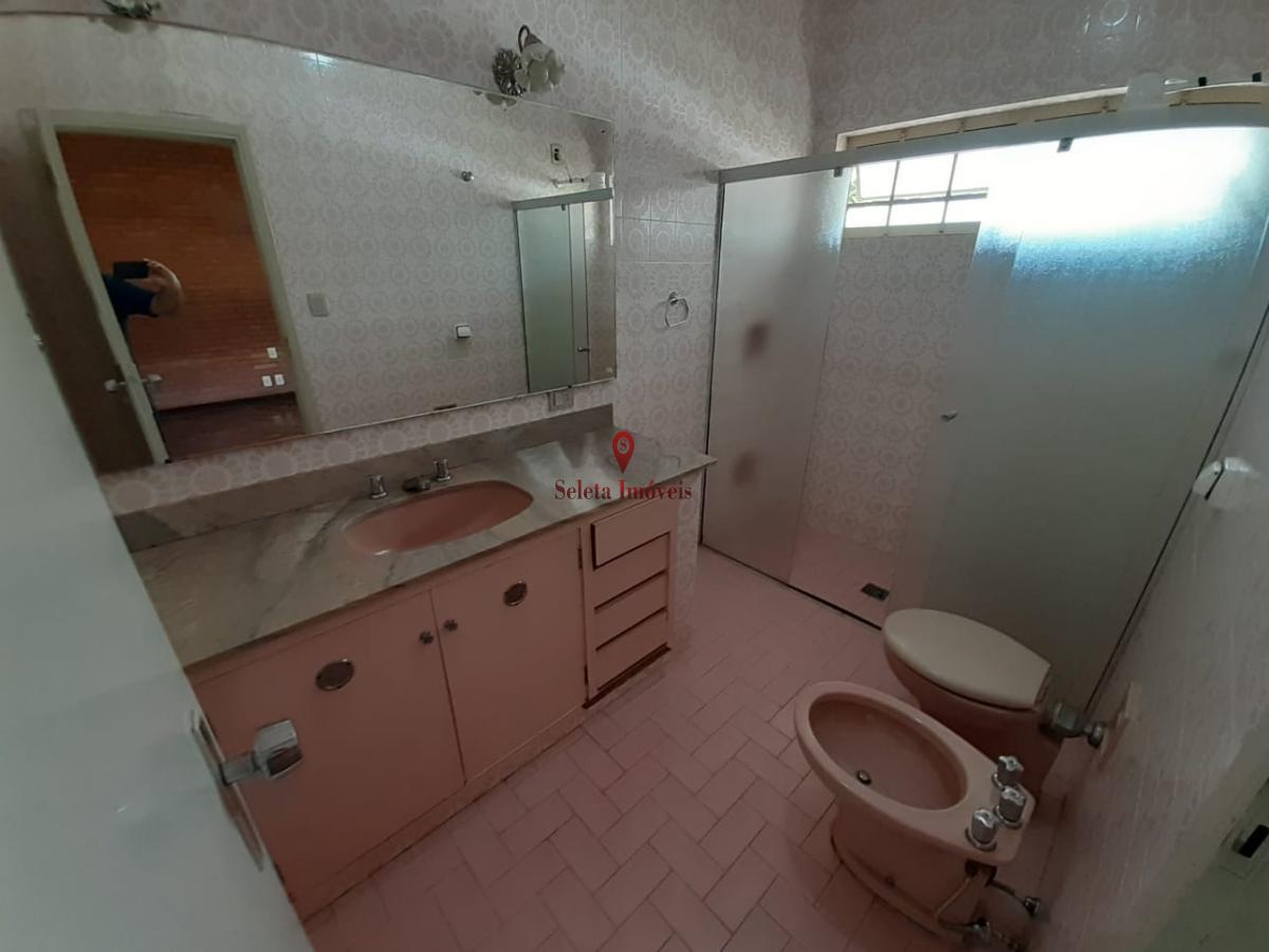 Casa à venda com 3 quartos, 450m² - Foto 16