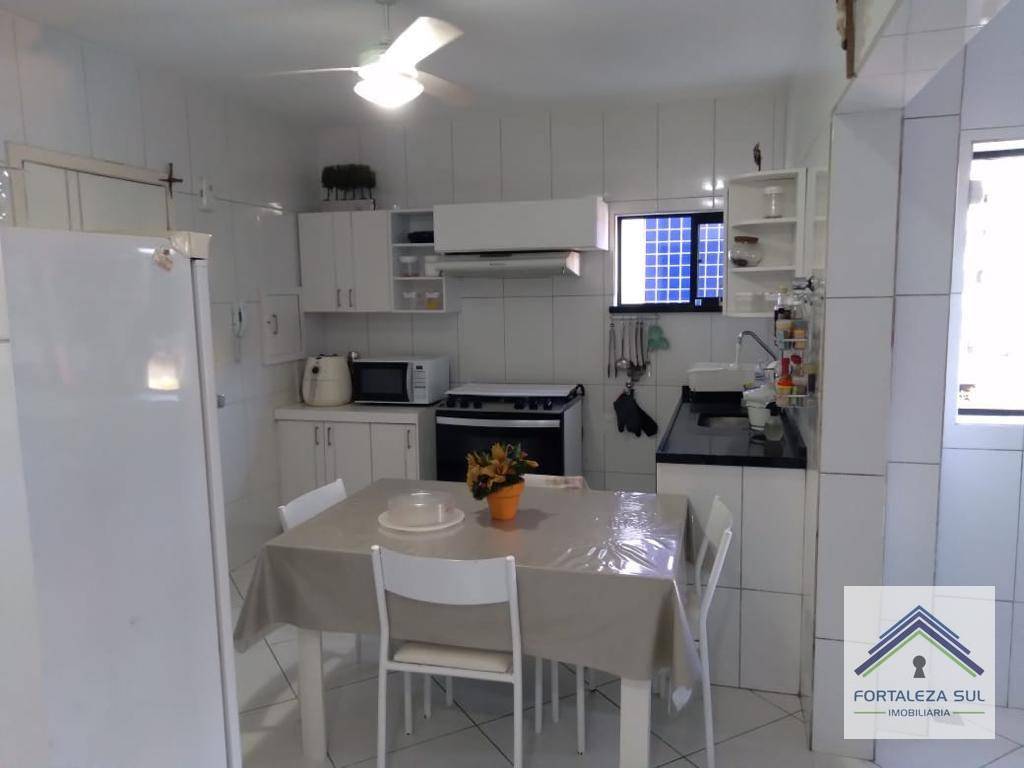 Apartamento à venda com 4 quartos, 197m² - Foto 19