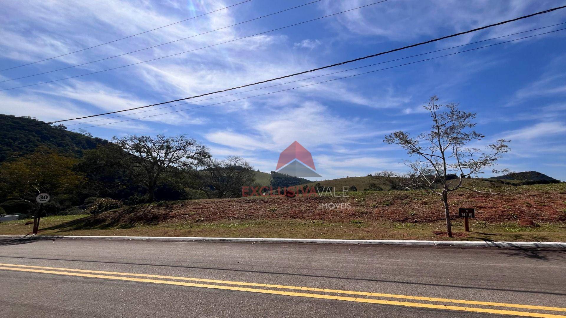 Loteamento e Condomínio, 1350 m² - Foto 1