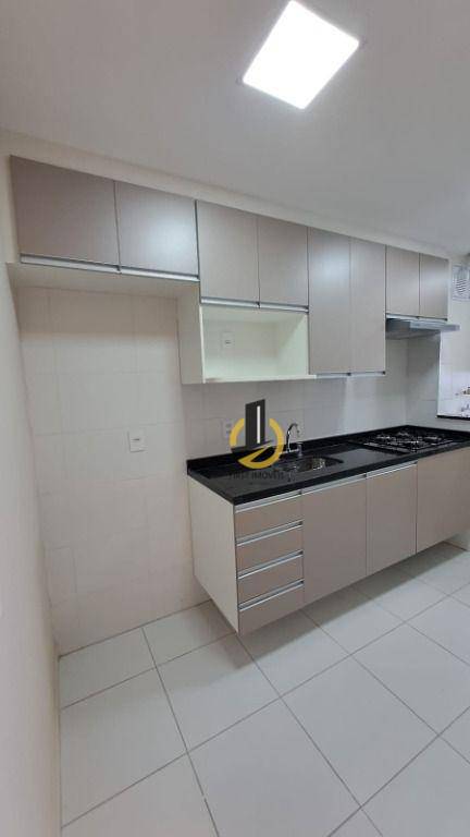 Apartamento à venda com 2 quartos, 54m² - Foto 1