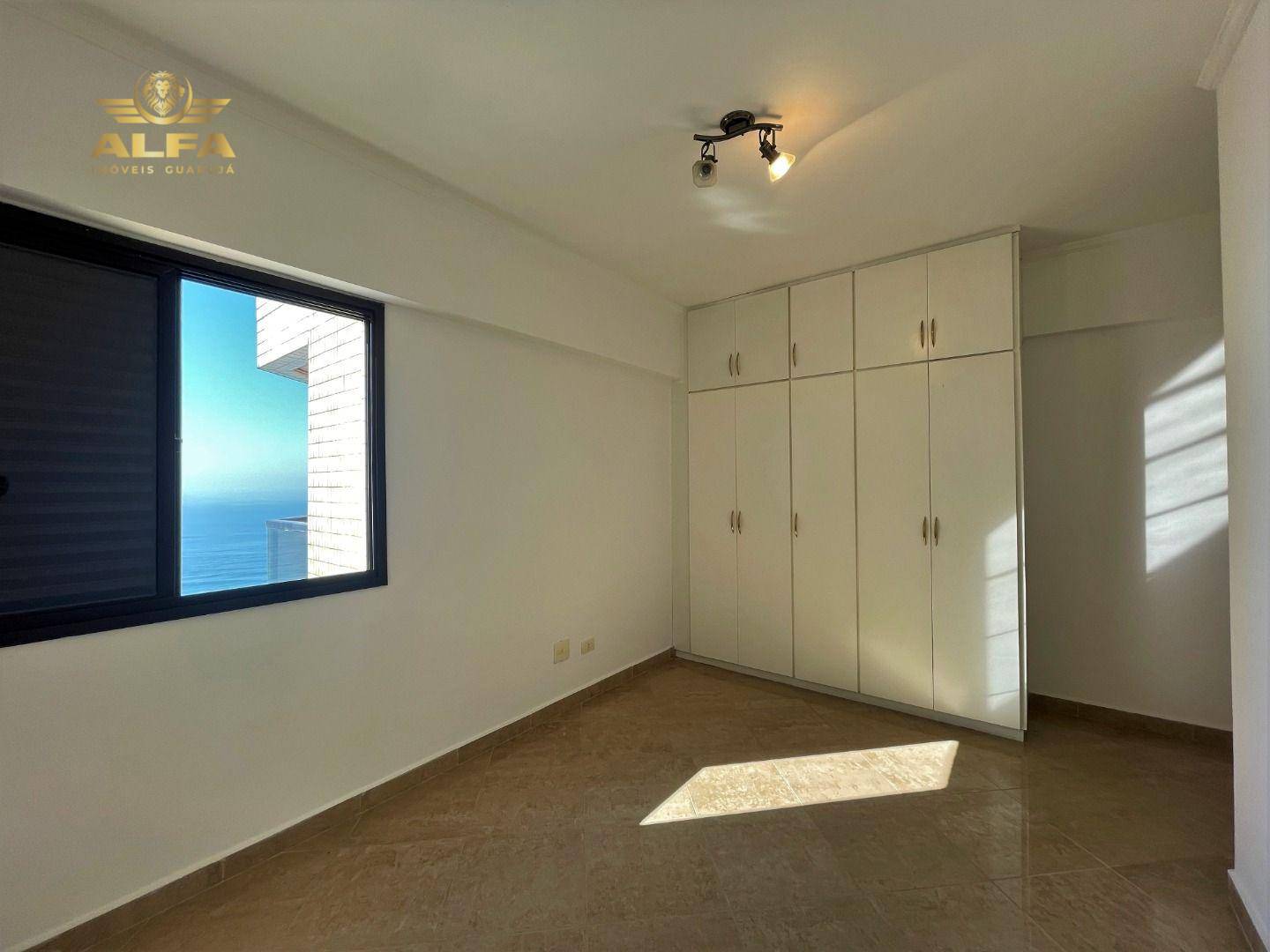 Apartamento à venda com 3 quartos, 136m² - Foto 9