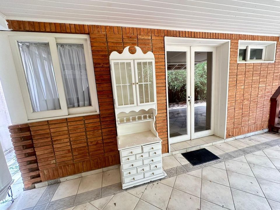 Casa de Condomínio à venda com 3 quartos, 250m² - Foto 11